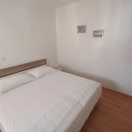 Kurelic Apartment