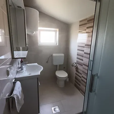 Apartment Kurelic Rab Town